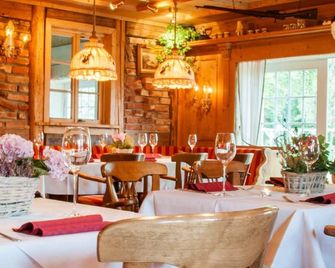 Hotel Restaurant Jagdhof - Lüssow - Restaurant