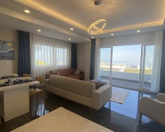 Asia Tatil Köyü - Erdemli - Living room