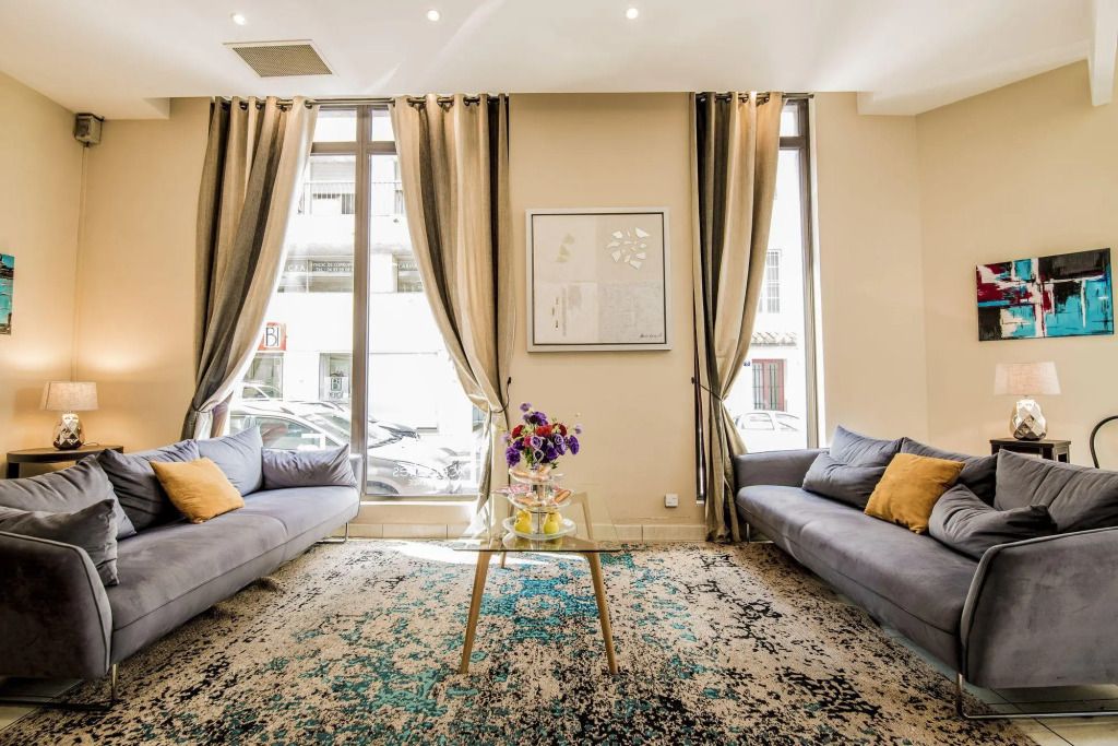 english - קאן - סלון