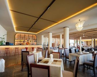 Le Aqua Resort & Spa Phan Thiet - Mũi Né - Restaurante
