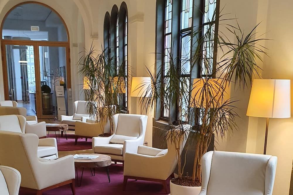 كاردينال شولت هاوس