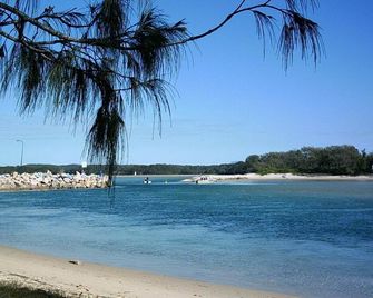 Sacred Mountain Retreat - Coffs Harbour - Strand