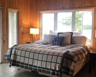 Exclusive 10 Acre French River Private Island Vacation - West Nipissing - Ložnice
