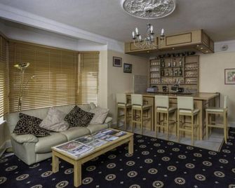 Lyme Bay House - Dawlish - Bar