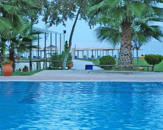 Sun Beach Platamon Resort - Platamon - Pool