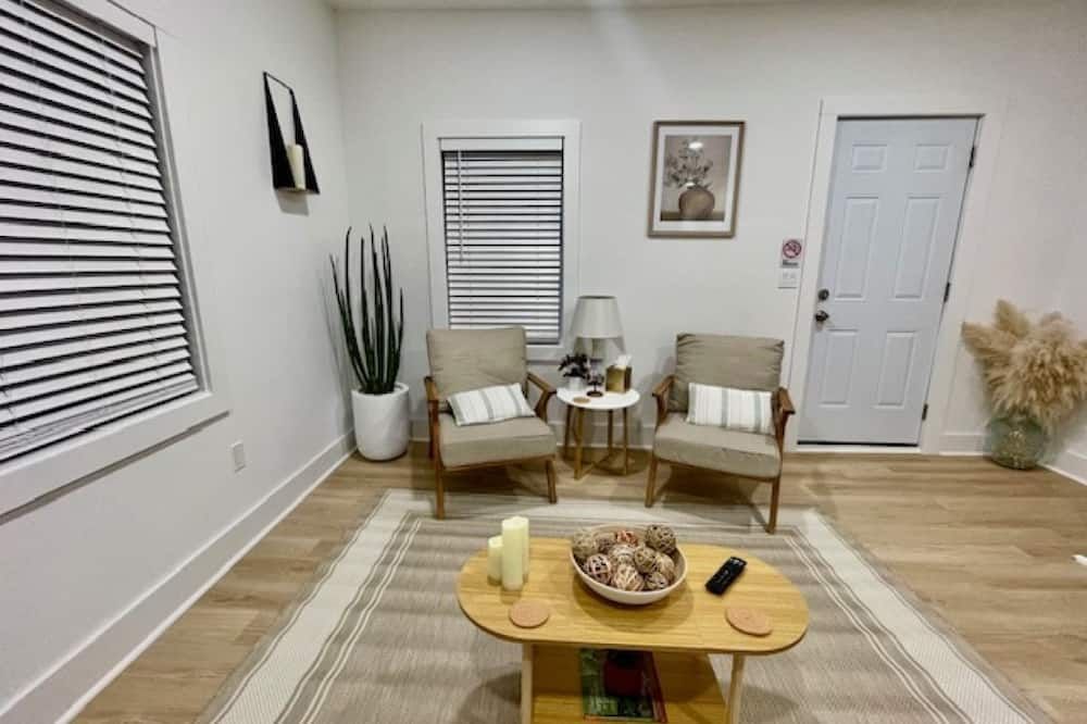 Duplex B Near Hartsfield-Atlanta Airport