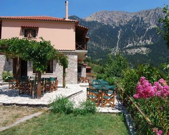 Dryades Guesthouse - Ano Chora