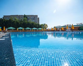 Hotel Saratovskaya - Saratov - Zwembad
