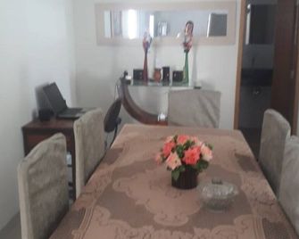 Very well located house in the center - Aruanã - Sala de jantar