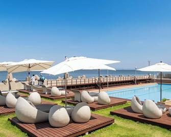 Awakan - Sumoto - Pool