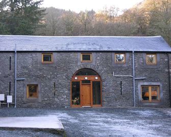 Mill House, Ormidale - beautiful conversion with 70 sq m reception, 9 bedrooms - Colintraive - Edificio