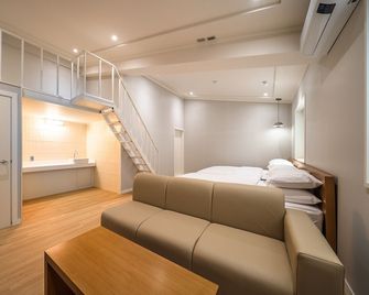 Mono Hotel - Suwon - Slaapkamer