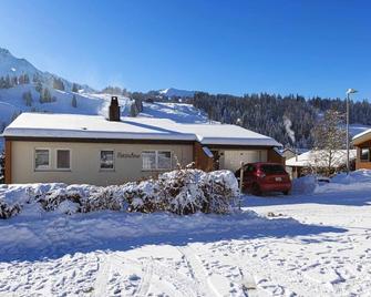 Holiday apartment Sörenberg for 1 - 5 persons with 3 bedrooms - Holiday apartment - Flühli - Building