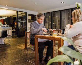 Corbie Mol - Mol - Restaurante