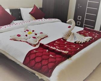 Hotel Akshith Inn - Thanjāvūr - Bedroom