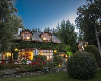 Pailahue Cabañas Lodge - San Carlos de Bariloche - Building