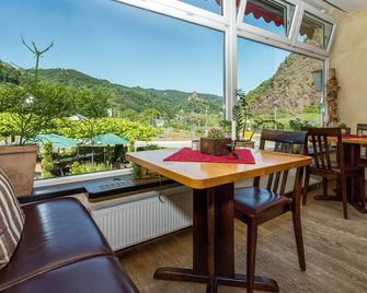 هوتل ستومبيرجرز - Cochem - شرفة