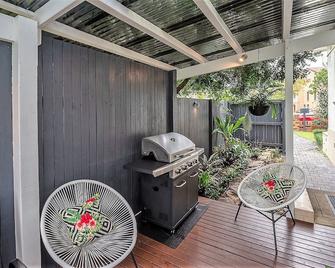 'Aotea' - Inner City Art Deco Oasis - Brisbane - Patio