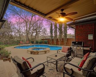 Dfw Getaway - 4 Bedrooms Pool Oasis Media Room - Flower Mound - Pool