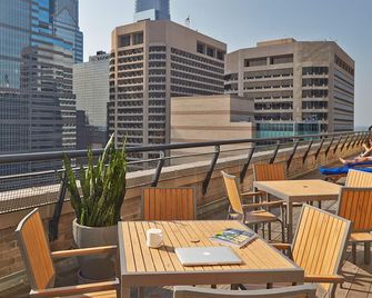 Roost Midtown - Filadelfia - Balcón