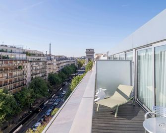 فندق رينيسانس باريس آرك دو تريومف - باريس - شرفة