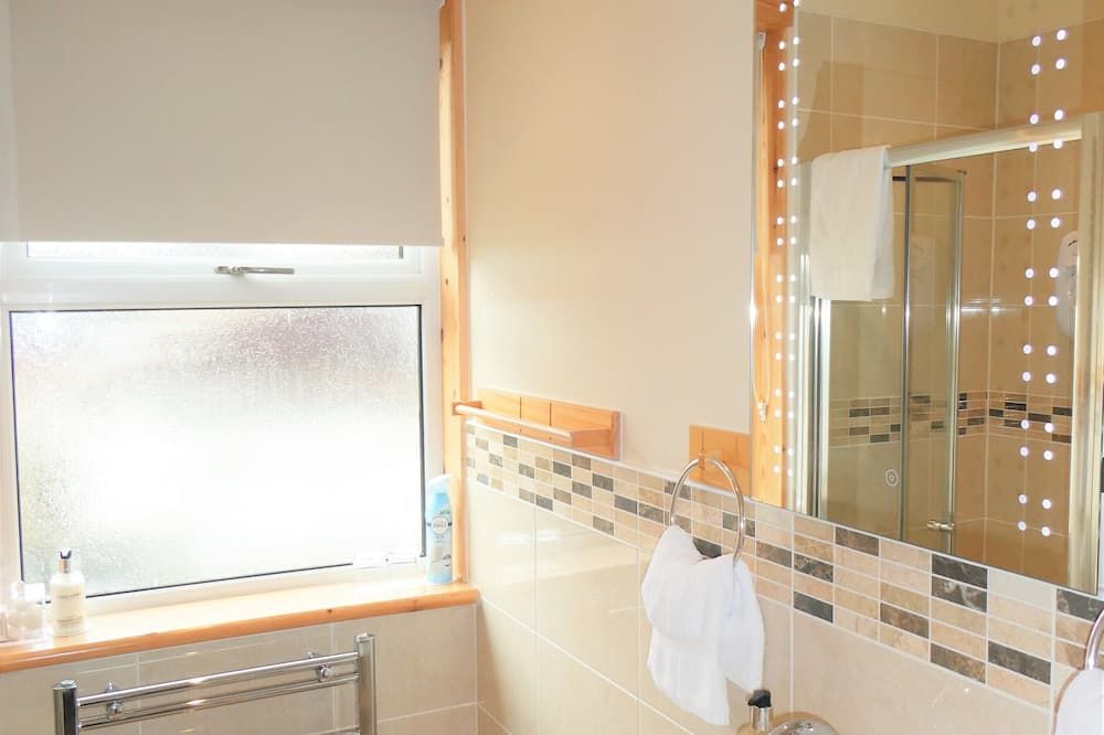 The Willows - Room Only Accommodation - Fort William