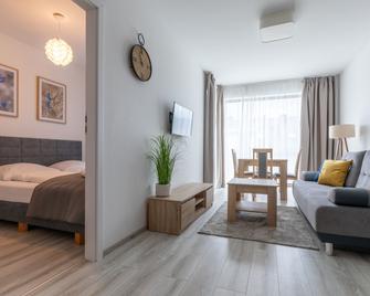 Rentplanet - Apartamenty Schroniskowa - Szklarska Poręba - Sala de estar