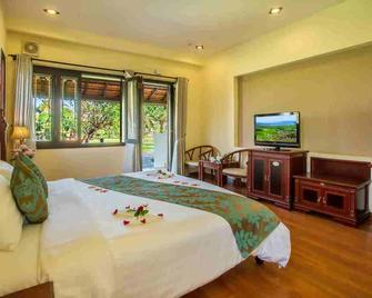 Tropical Beach Hoi An Resort - Hoi An - Bedroom