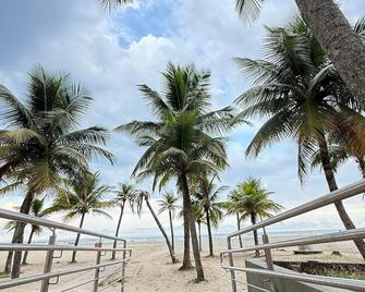 Pé Na Areia Praia da Ocean IV - Praia Grande - Ranta