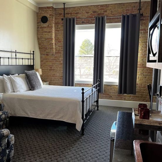 Bedroom view of Park Hotel