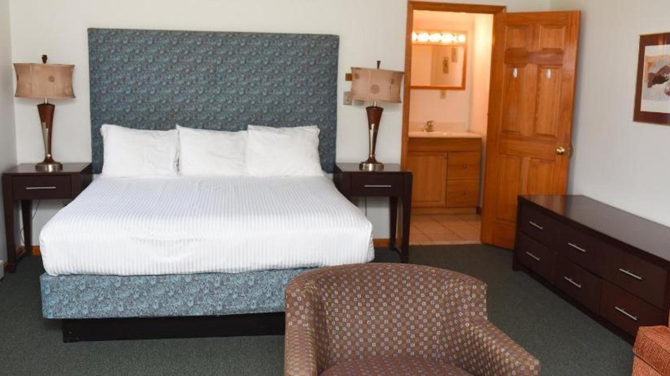 Chestnut Grove Resort