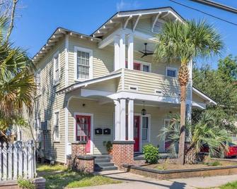 Airy & Light Filled Executive Rental Downtown - Charleston - Bâtiment