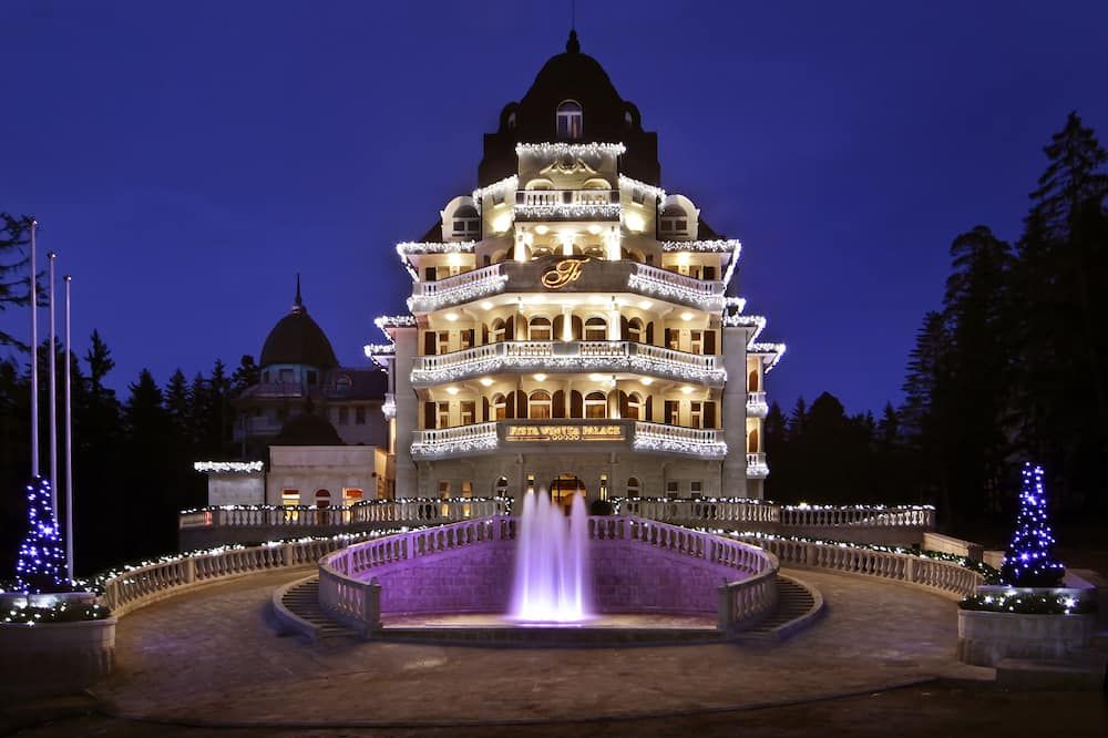 Festa Winter Palace Hotel