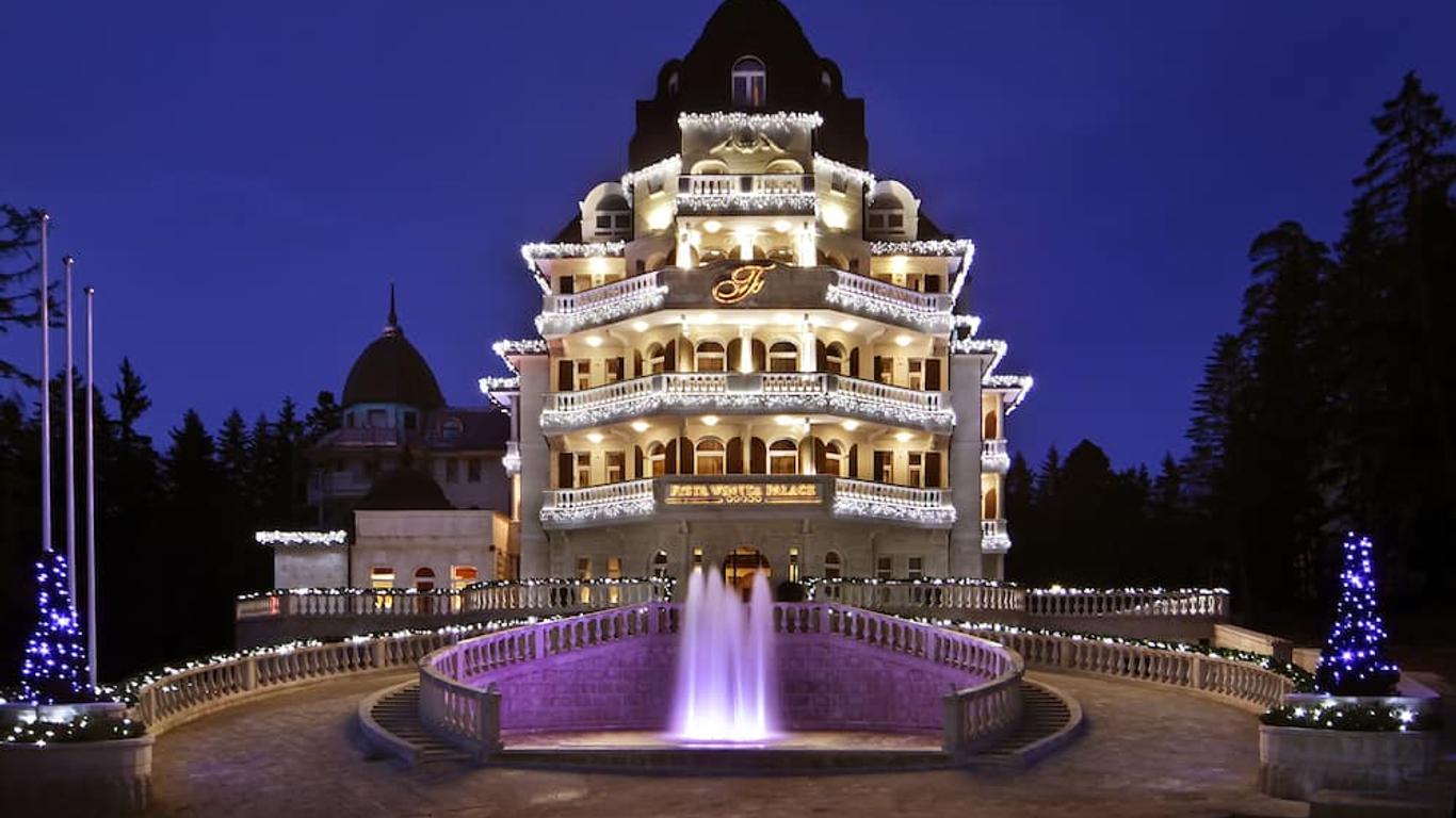 Festa Winter Palace Hotel
