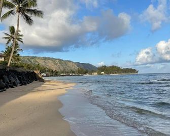 Beachfront Cottage on North Shore Oahu, Sleeps 4, 295/Night - Waialua - Beach