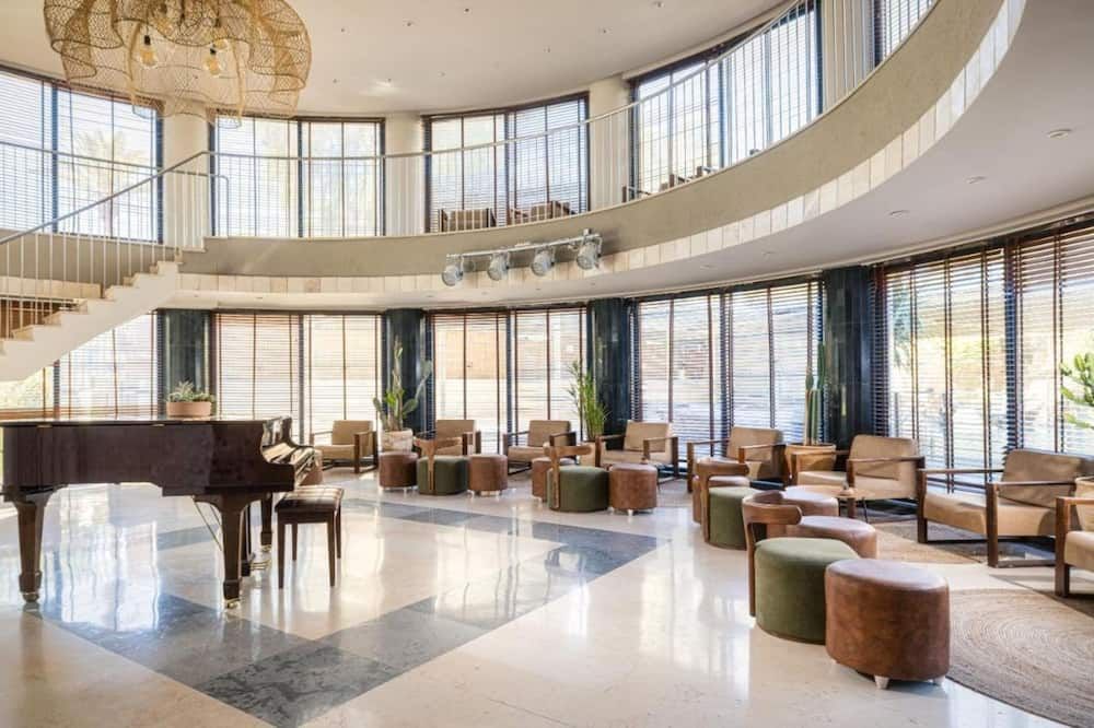 ذا هيربيرت إيلات