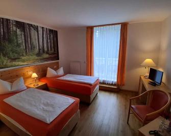 Hotel Haus Oberland - Masserberg - Schlafzimmer