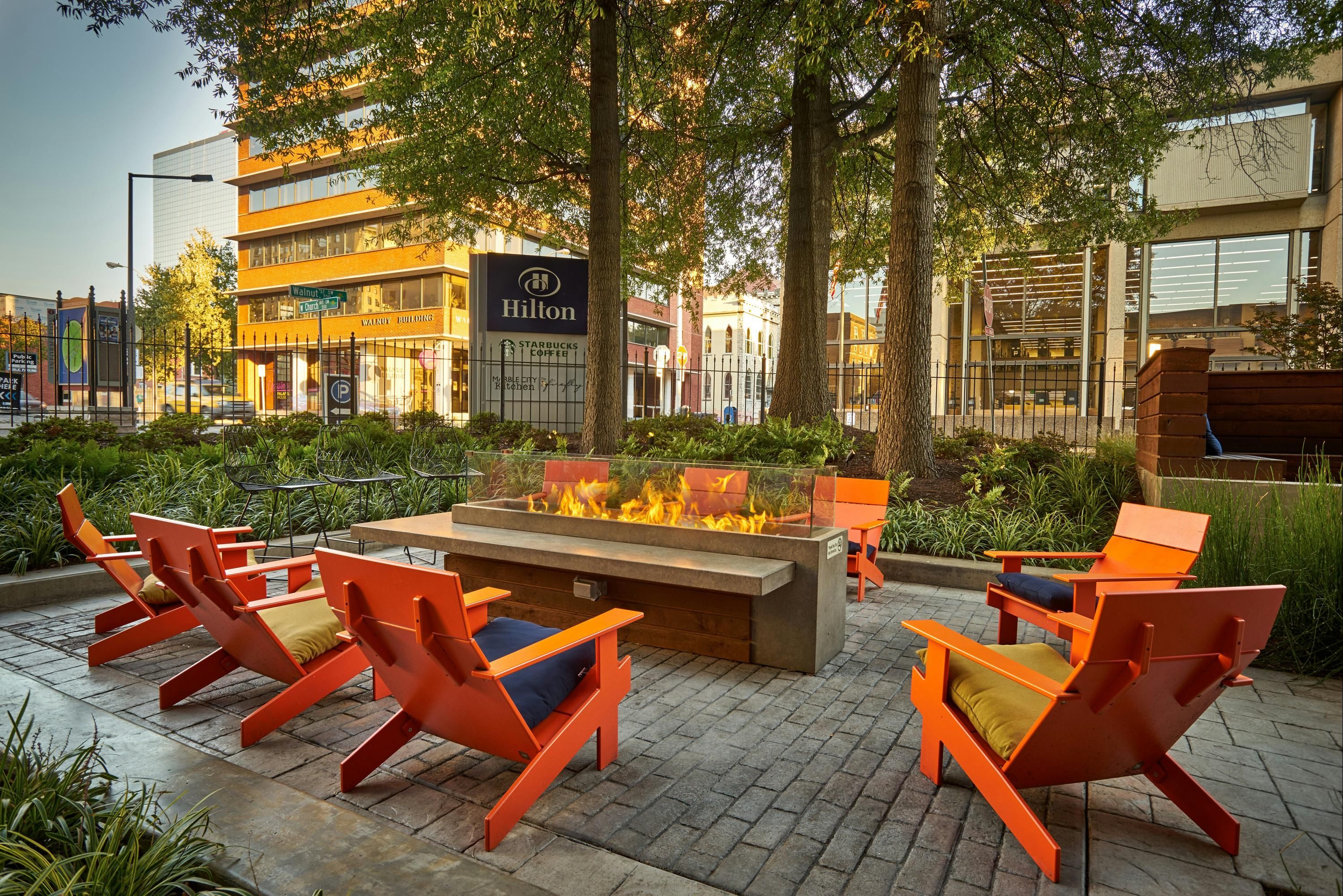 Hilton Knoxville - Knoxville - Patio