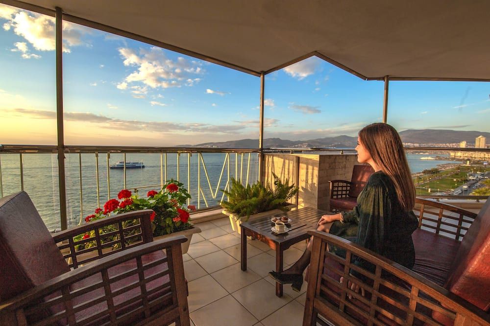 فندق ايزمير بالاس