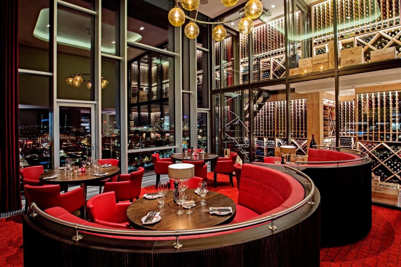 Tivoli Hotel thumbnail 2