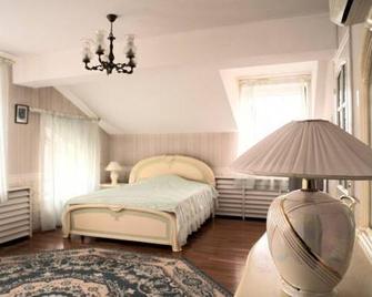 Boutique Hotel Redhouse - Yaroslavl - Habitación