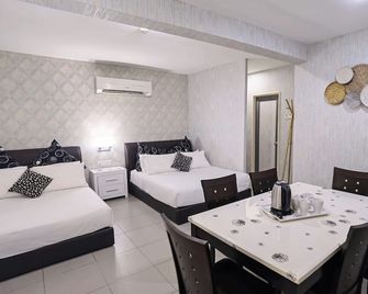 Pice Hotel - Bukit Mertajam - Bedroom
