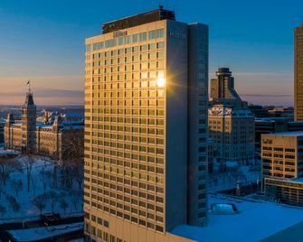 Hilton Quebec - Québec City - Building