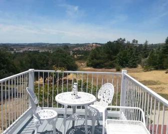 Private Retreat Cottage - El Paso de Robles - Balcón