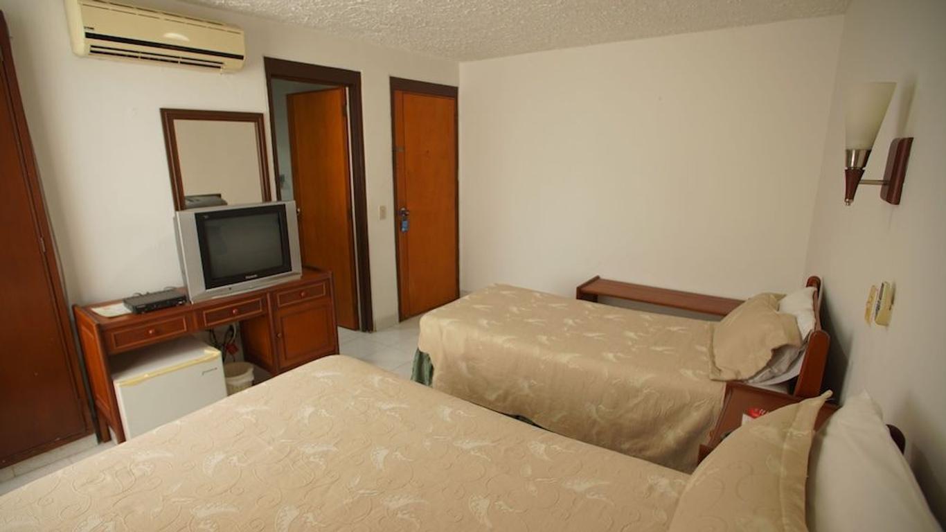 Hotel Bachue Girardot