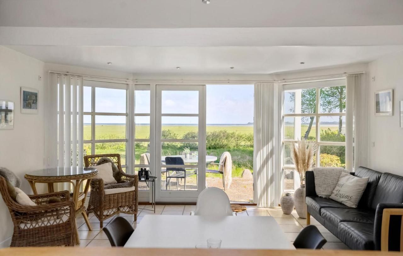 Amazing Home in Oroe With Kitchen – Holbæk