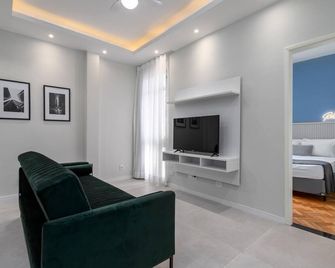 Conforto na Tijuca - Próximo ao metro - CV410 Z5 - Rio de Janeiro - Living room