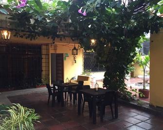 Hotel Costa Bahía - Cartagena - Patio