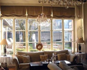 Hotel Recour - Poperinge - Obývací pokoj