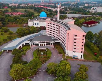 Royal Park Hotel at Uniten - Bandar Baru Bangi - Edifício